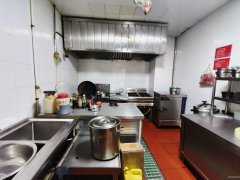 C11130地王鞋城美食广场4楼餐饮档口转让