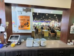 C11130地王鞋城美食广场4楼餐饮档口转让