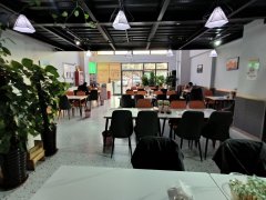 C11131中亚北路200平餐厅转让