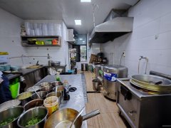 C11136米东区名门华府70平餐厅转让