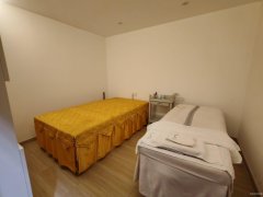 C11146新疆财富中心150平美容会所转让