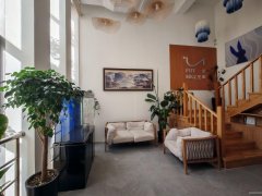 C11146新疆财富中心150平美容会所转让