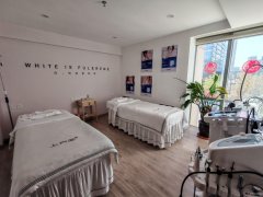 C11146新疆财富中心150平美容会所转让