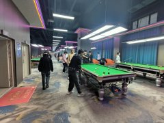 C11152祥云中街职业学校台球厅转让