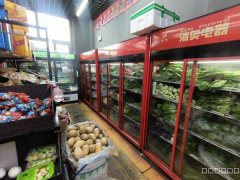 C11165大白山街天麓花园小区大门口第一家果蔬店转让