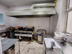 C11167蓝调一品B区79平餐厅转让