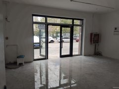 C11161昌吉市友好后面荷香雅苑小区门口商铺出租