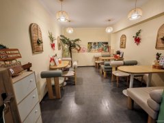 阜康团结西路品牌饮品店转让