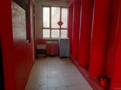 位于昌吉市建设路临街门面出租