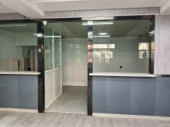 C11183位于昌吉建设路附近旺铺出租