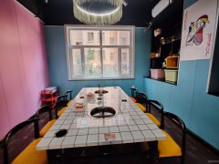 C11188呼图壁亚细亚500平火锅店转让