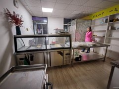 C11210晨光雅园75平美发店转让