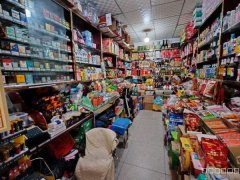 C11211劳动街20平商店转让