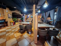 C11214鲤鱼山路金石榴500平餐厅转让