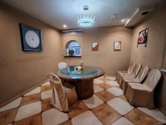 C11214鲤鱼山路金石榴500平餐厅转让