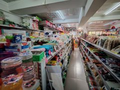 C11212宏怡花园123平超市转让