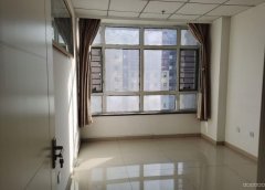 C11232位于青年南路华东容锦写字间出租