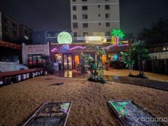 C11239海岛与浪80平酒吧转让