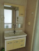 C11232位于青年南路华东容锦写字间出租