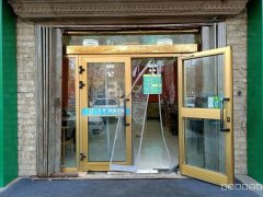 C11247位于昌吉市宁边西路市医院附近临街餐饮店转让