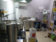 C11251位于昌吉市建国西路圣水雅阁临街餐饮店转让