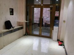 C11274位于呼图壁县东风大街临街门面出租