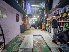 C11276香悦湾二期62平轮胎修理店转让