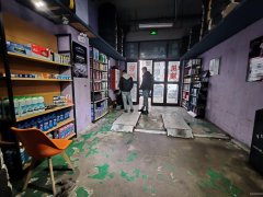 C11276香悦湾二期62平轮胎修理店转让