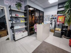 C11282万科天山府锦园72平洗鞋店转让