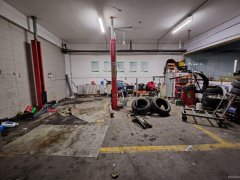 C11284仓房沟盛世雅苑700平汽车会所转让