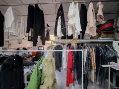 C11283蓝天森林花苑68平干洗店转让