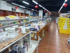 C11296位于昌吉市北京南路盛业巷口临街商超转让