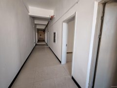 C11302呼图壁县呼芳路口宾馆出租