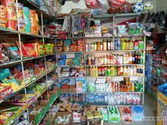 C11305位于昌吉市青年北路市一中附近经营中商店转让