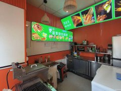 C11312扬子江路红十月小区经营中炸串店转让