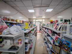 C11309亚心佳苑64平超市转让