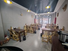 C11321紫煜臻城68平餐厅转让