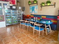 C11332位于昌吉特变森林花园麻辣烫店转让