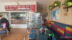 C11332位于昌吉特变森林花园麻辣烫店转让