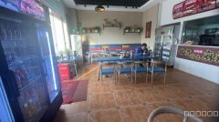 C11332位于昌吉特变森林花园麻辣烫店转让