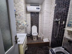 C11341时代广场B座60平养生馆转让