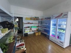 C11342昌吉健康东路沿街店铺出租