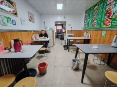 C11350幸福花园四期45平餐厅转让