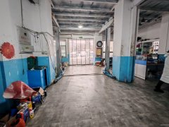 C11351东泉路1699号85平修理厂转让