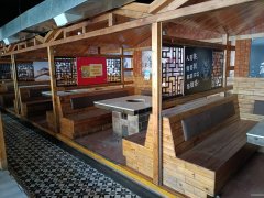 C11356位于阜康市瑶池明珠东门临街商铺出租