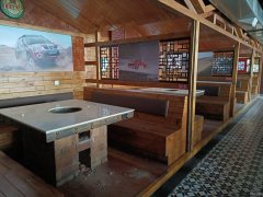 C11356位于阜康市瑶池明珠东门临街商铺出租