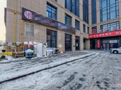 C11359大连街九方财富290平餐厅转让