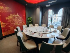 C11359大连街九方财富290平餐厅转让