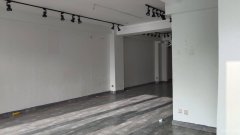 C11362出租友好旁圣水雅阁大门口临街优质商铺