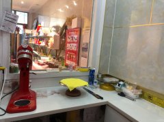 C11363店面转让 呼图壁县乌伊东路皇城二号楼下